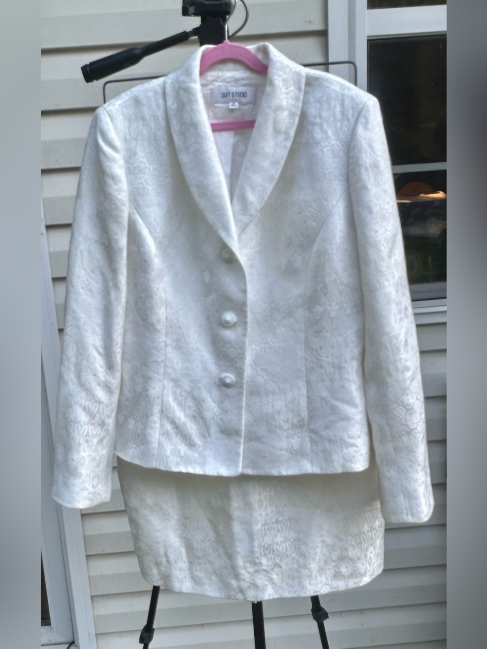 Suit Studio White Jacquard Shawl Collar Blazer